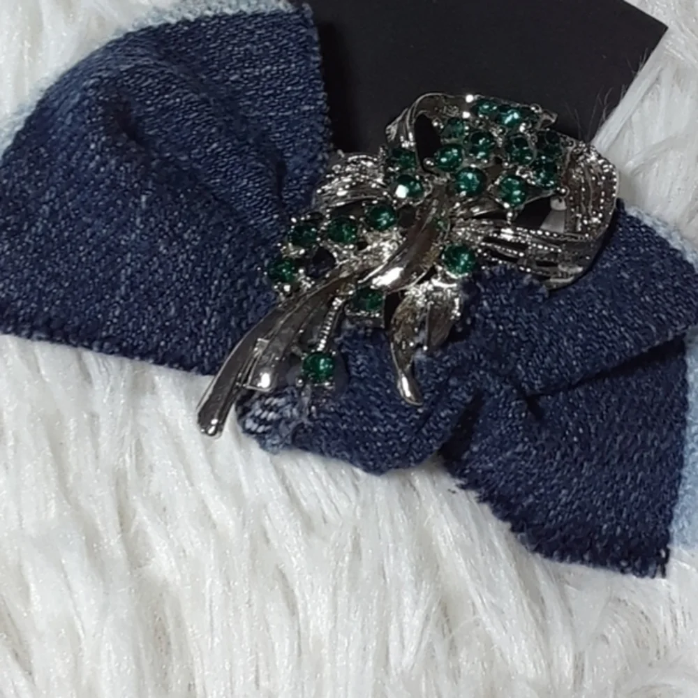 ☄Tasty Raw Edge Denim Holiday Bouquet Pin